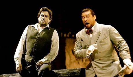 Opera Review: Villains and Vaudevillians