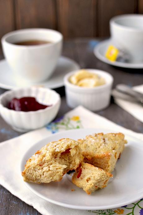 Apricot Creamcheese Scones Apricot Creamcheese Scones
