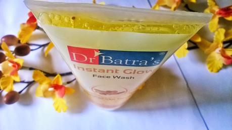 Dr.Batra's Instant Glow Face Wash Review