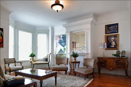 7 Tips for Making a Room Look Bigger mirror