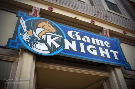 Huntingburg, Indiana: Game Knight