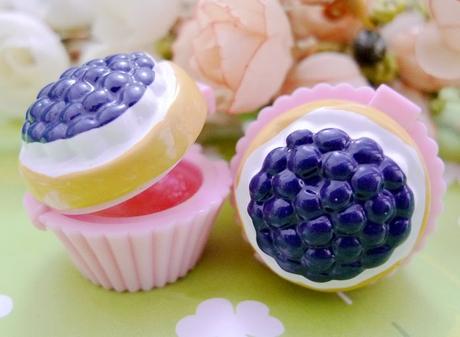 How to Make Blueberry Lip Balm at Home How to make blueberry lip balm at home