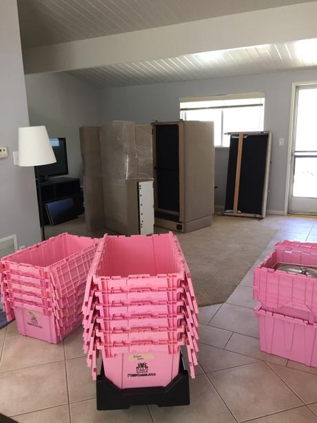 {the new} home sweet home Piggy-Boxes-Pink-Moving-Stacking-Easy-Simple-Convenient