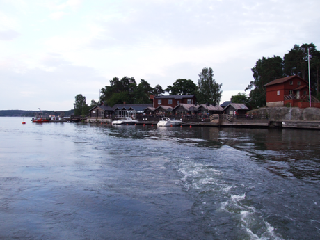 Visiting: Fjäderholmarna Visiting: Fjäderholmarna