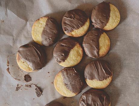 Recipe | Easy Shortbread Biscuits, Dipped in Chocolate