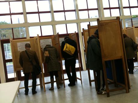 Elections - 5 things about working in a polling station you might not know