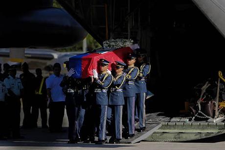 PH envoy’s remains flown back home