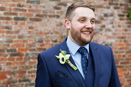 Photos of a relaxed, infromal wedding at Rise Hall