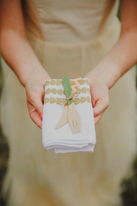 A Seaside Picnic Love Story . Modern Wedding Inspiration For The Unique Couple A Seaside Picnic Love Story . Modern Wedding Inspiration For The Unique Couple
