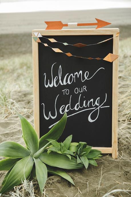 A Seaside Picnic Love Story . Modern Wedding Inspiration For The Unique Couple A Seaside Picnic Love Story . Modern Wedding Inspiration For The Unique Couple