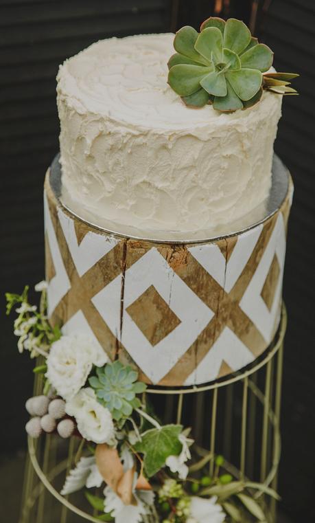 A Seaside Picnic Love Story . Modern Wedding Inspiration For The Unique Couple A Seaside Picnic Love Story . Modern Wedding Inspiration For The Unique Couple
