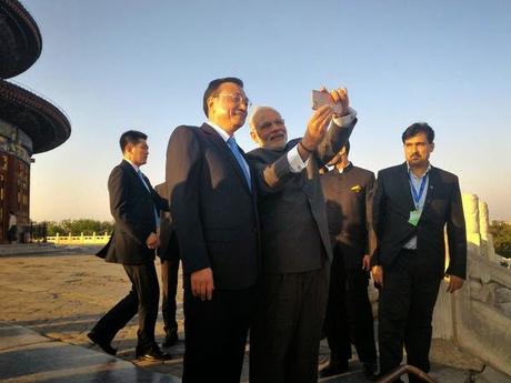 Our PM Sri Narendra Modi with Chinese Premier  Li Keqiang - Selfie