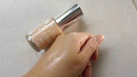 Toxin-free Beauty Reviews: 100% Pure Fruit Pigmented Sheer Water Foundation Toxin-free Beauty Reviews: 100% Pure Fruit Pigmented Sheer Water Foundation