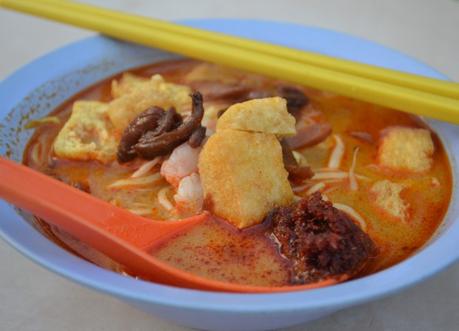 Essential Eating Guide to Asia Curry Mee at Gurney Drive in Penang Eating Malaysian Food