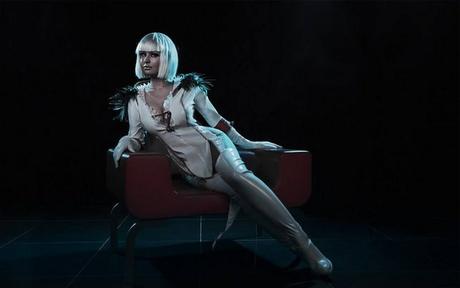 Best Cosplay of the Week: Wonder Woman, Catwoman, Alice & More gloria-dmc4
