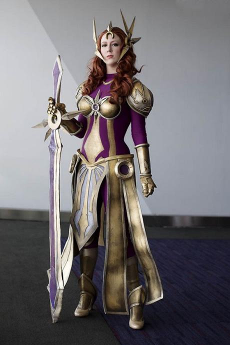 Best Cosplay of the Week: Wonder Woman, Catwoman, Alice & More leona-lol-coplay