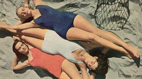 1940s War Era influence on Swimsuit Style 1940s War Era influence on Swimsuit Style