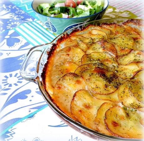 Chicken and Garlic Potatoes Casserole photo DSCN1768_zpsn6lummnt.jpg