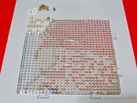 Creativity 521 #69 - A photo made of pearls Creativity 521 #69 - A photo made of pearls