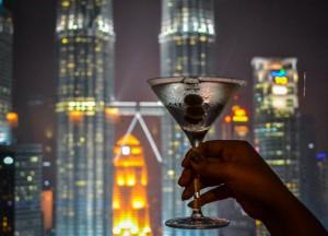 Rooms with Views: Hotels in Asia Traders Hotel Bar, Best Hotel Room Views in Asia, Japan