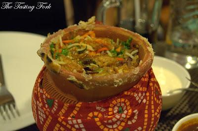 Delicious Mughlai Food at Kebab Gali, Yusuf Sarai, Green Park Delicious Mughlai Food at Kebab Gali, Yusuf Sarai, Green Park