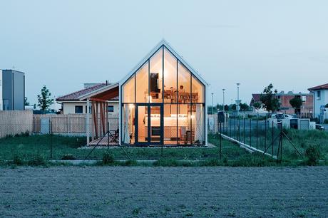 These Modern Glass Homes Shatter Conventions IST Slovakian Farmhouse by Peter Jurkovič