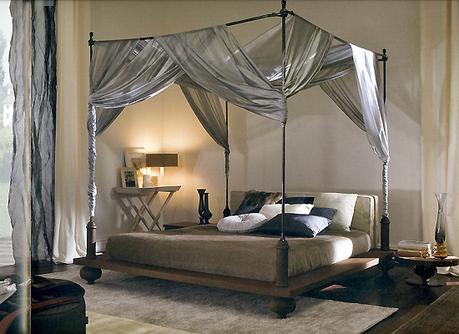 wrought_iron_fourposter_bed_m