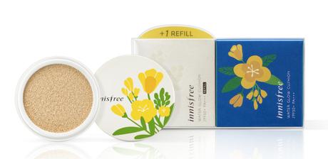 Beauty News: Do your part to save the earth with Innisfree’s Eco-Hankerchief campaign! Innisfree Waterglow Cushion Package+product