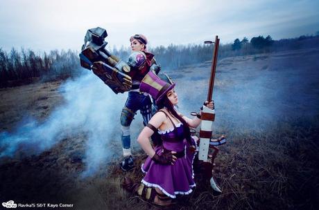 Best Cosplay of the Week: Korra, Electra, Rogue & More vi-caitlyn-lol-cosplay