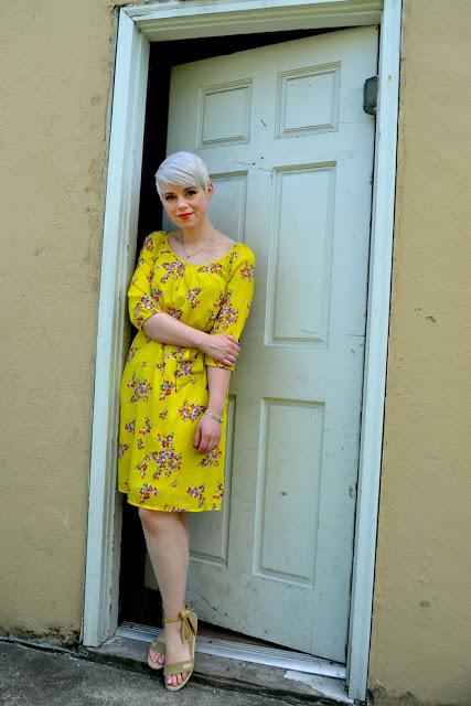 Look of the Day: Thrifted Floral