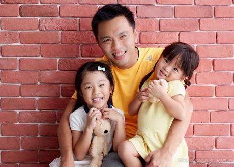 Daddy and his girls {Father's Day Photoshoot with Orange Studios}