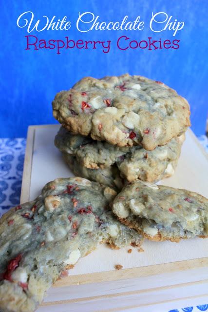 White Chocolate Chip & Raspberry Cookies #SunsOutSpoonsOut #ad White Chocolate Chip & Raspberry Cookies #SunsOutSpoonsOut #ad