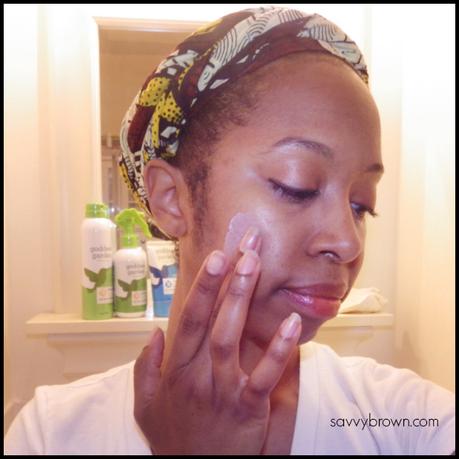 Goddess Garden Organic Sunscreen Review Goddess Garden makes safe sunscreen that blends well! LEarn more at Savvy Brown.