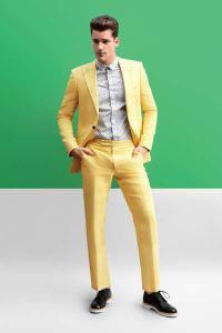 The 3 Rules Of Wearing a Colorful Suit