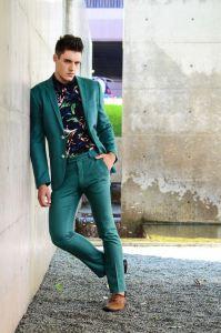 The 3 Rules Of Wearing a Colorful Suit