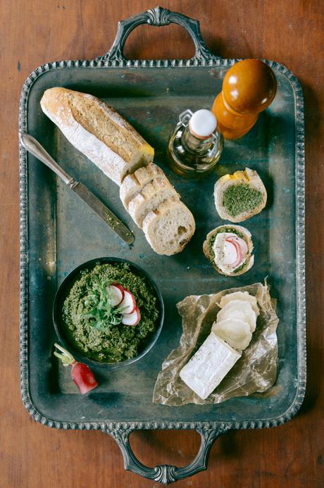 Hazelwood Urban Farms CSA Recipe: Radish, Chard & Leafy Greens Pesto (Vegan) Radish Pesto // www.WithTheGrains.com
