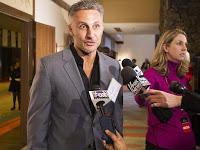 Tullian Tchividjian: It's Celebrity Pastor, Megachurch Model That Problem