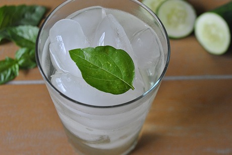 basil cucumber cocktail recipe