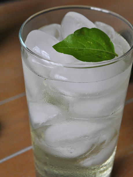 cucumber basil drink