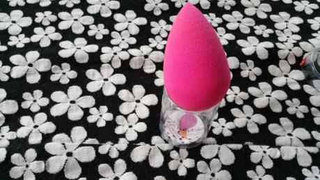 The Beauty Blender- How to Use/ How to Clean :D