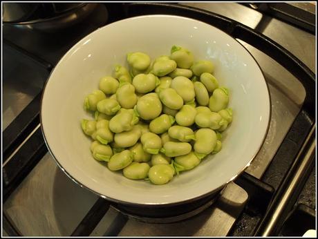 Broad Beans with smoked Gammon