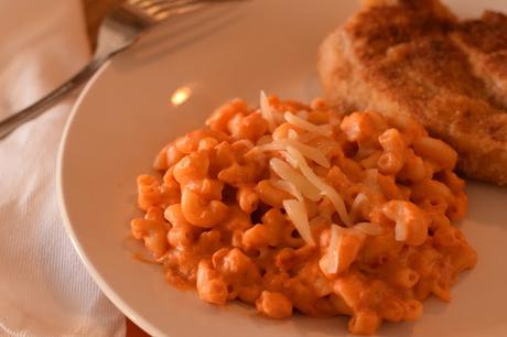 Tomato Macaroni and Cheese