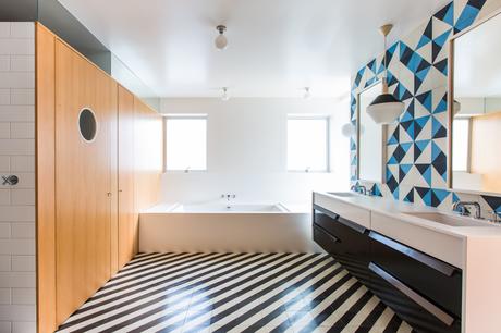 Architect Barbara Bestor Los Angeles tile bathroom