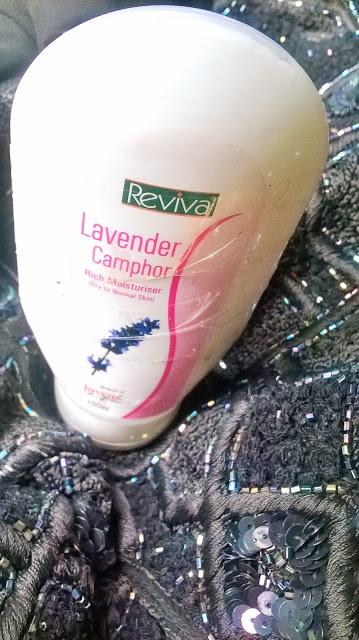 Juvena Herbals Reviva Lavender Camphor Rich Moisturizer Review