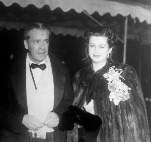 Terror attacks in Africa, fingerings in Canada & a Filipino drag karaoke photo Walter Wanger and Joan Bennett