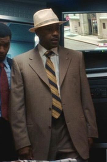 Denzel Washington in Inside Man Denzel Washington as Det. Keith Frazier in Inside Man (2005).