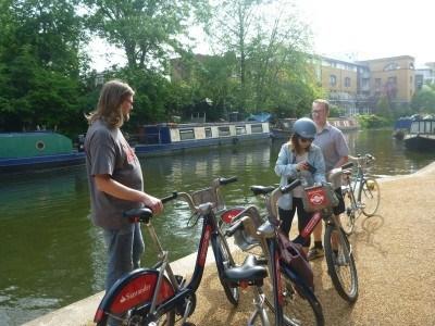 Monday’s Money Saving Tips: Hiring Boris Bikes in London, England Hiring Boris Bikes and cycling alongside the canals of London