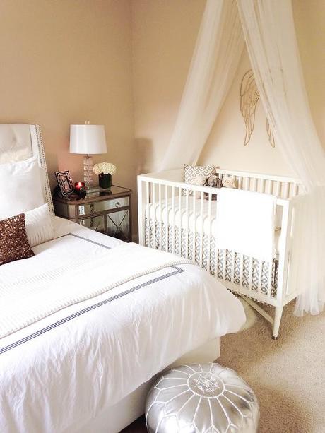 Nursery in the master bedroom: Room in with your baby in style