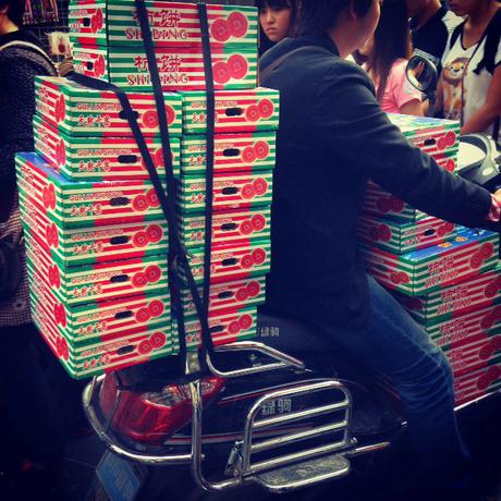 “Mad Max” Scenes! The School Run in China! Pizza Delivery China