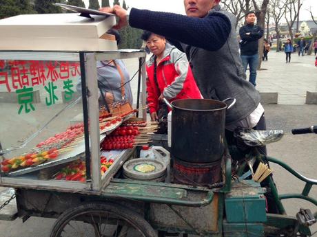 “Mad Max” Scenes! The School Run in China! Xi'an Street food carts